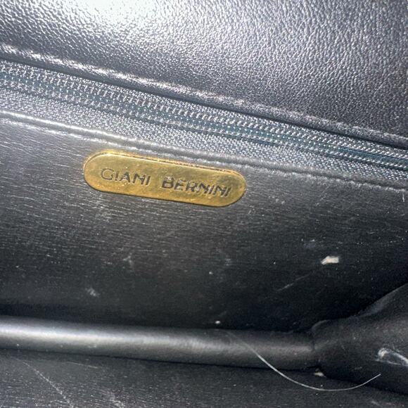 Giani Bernini Black Quilted Leather Crossbody Bag Gold Chain Strap - Picture 9 of 9